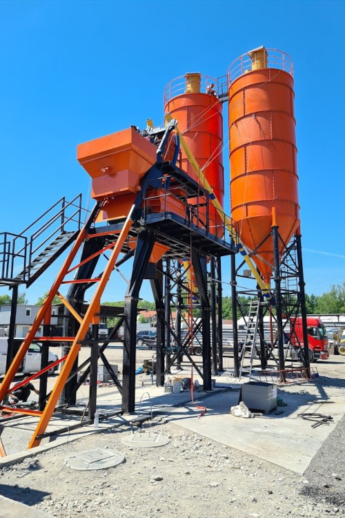 Silos cementowy SolidTec pionowy